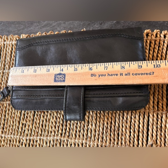 Leather clutch with wristlet - Picture 11 of 15